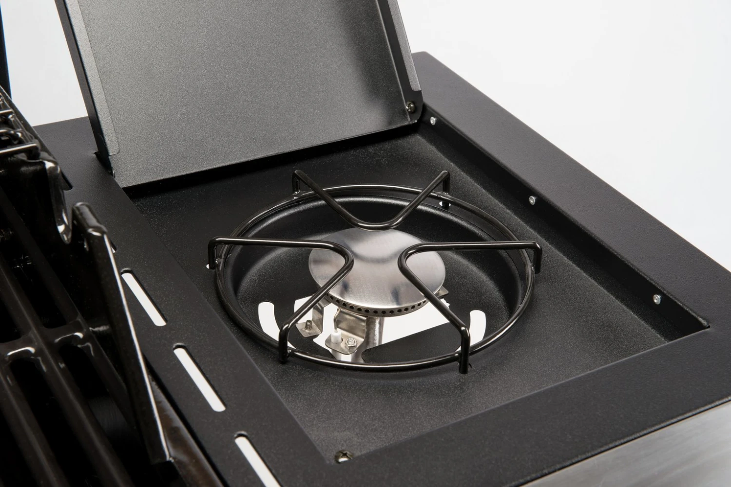 LANDMANN Rexon CooK 4 Burner Gas BBQ - Red 6 LANDMANN Rexon CooK 4 Burner Gas BBQ - Red - Image 6