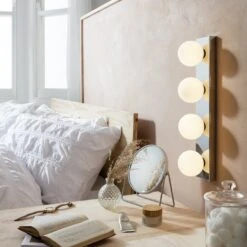 Habitat Metal 4 Light Bathroom Wall Light - Chrome -Home Furnishing Store 1233852 R Z003C