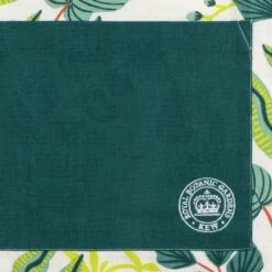 Kew Floral Apron -Home Furnishing Store 1300730 R Z005A