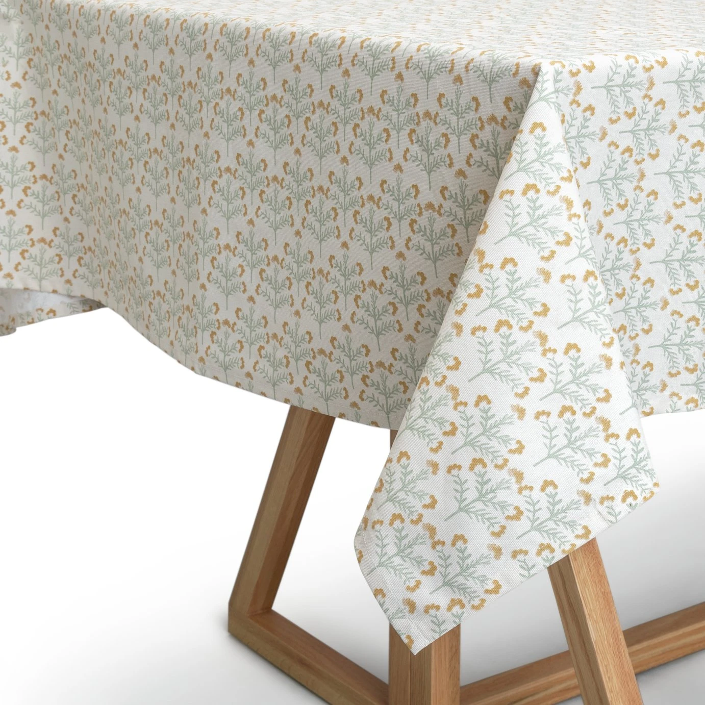 Habitat Country Meadow Wipe Clean Table Cloth - Printed 1 Habitat Country Meadow Wipe Clean Table Cloth - Printed