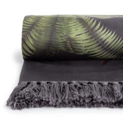 Habitat Graphic Palm Printed Throw - Black - 125X150cm -Home Furnishing Store 2067869 R Z002A