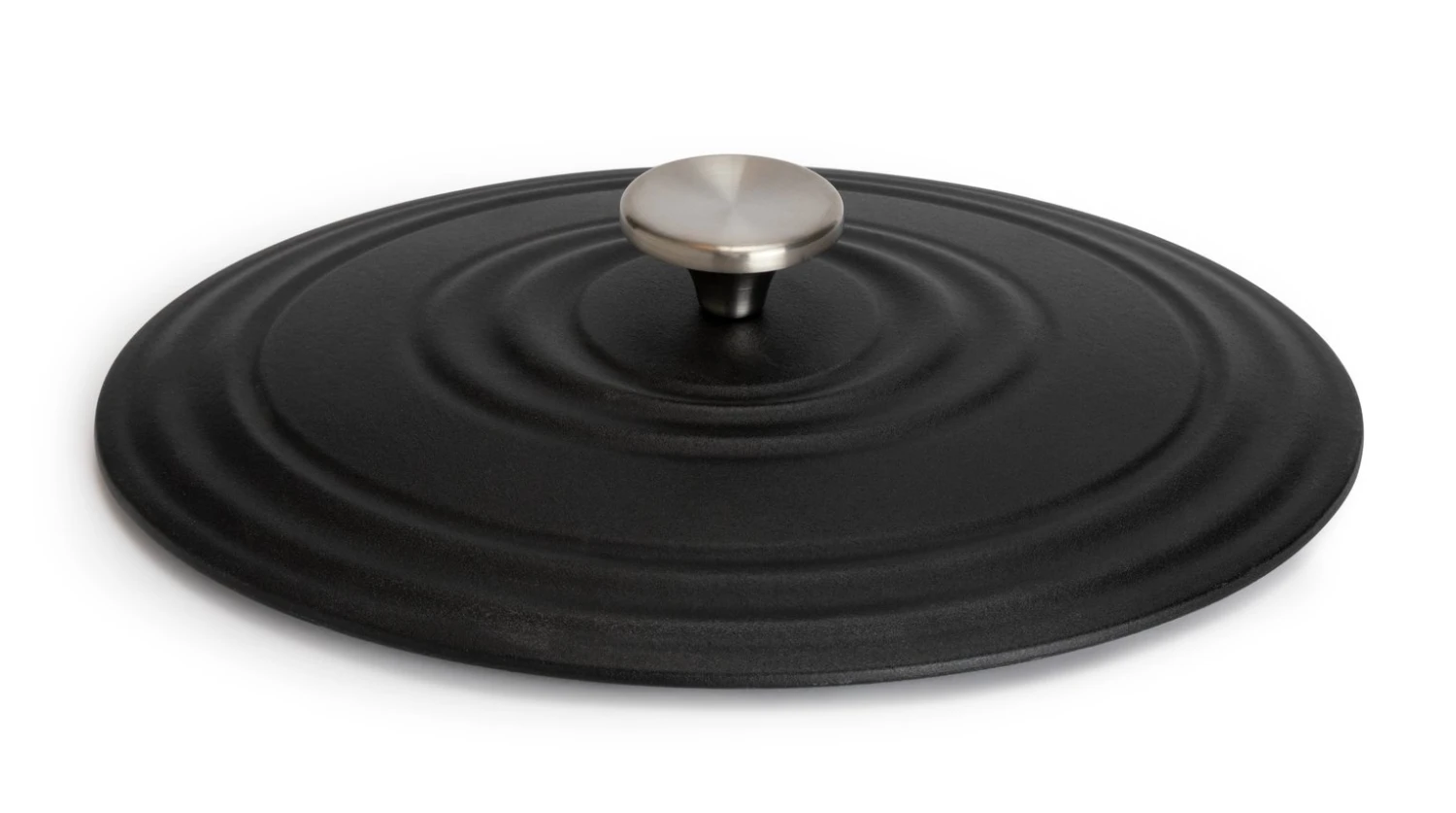 Habitat 4.7 Litre Oval Cast Iron Casserole Dish - Black 4 Habitat 4.7 Litre Oval Cast Iron Casserole Dish - Black - Image 4