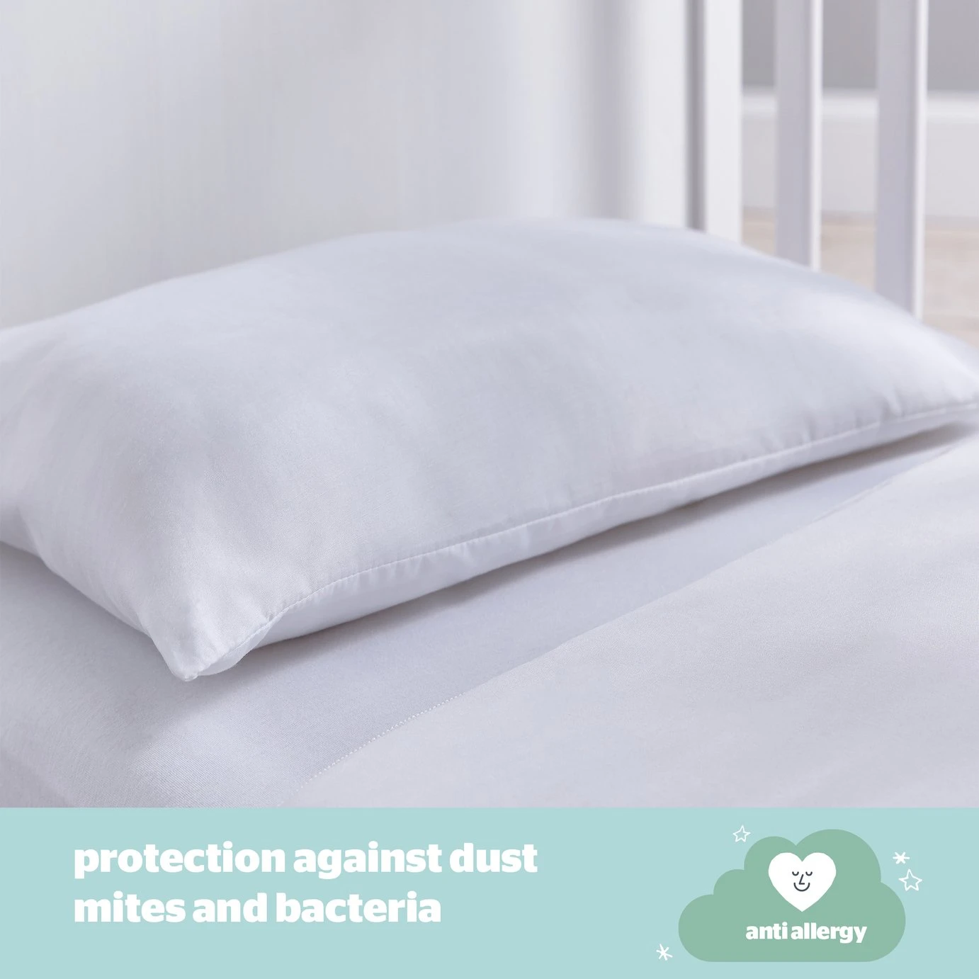 Silentnight Safe Nights Anti Allergy Duvet & Pillow -Cot Bed 2 Silentnight Safe Nights Anti Allergy Duvet & Pillow -Cot Bed - Image 2