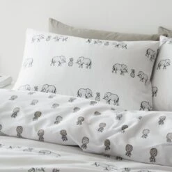 Pineapple Elephant Tembo Natural Bedding Set - King 9 Pineapple Elephant Tembo Natural Bedding Set - King -Home Furnishing Store 3117983 R Z003A