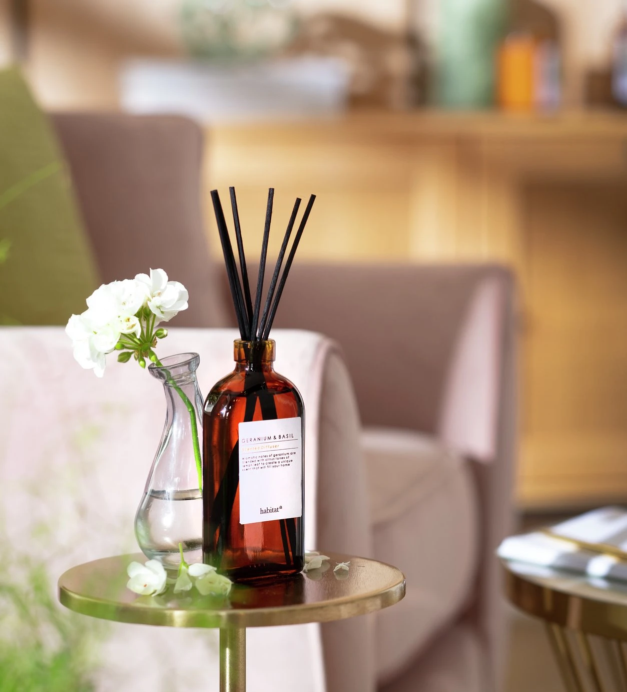Habitat 150ml Scented Diffuser - Geranium & Basil 2 Habitat 150ml Scented Diffuser - Geranium & Basil - Image 2