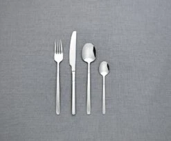 Habitat 16 Piece Infinity Cutlery Set -Home Furnishing Store 8378617 R Z004C