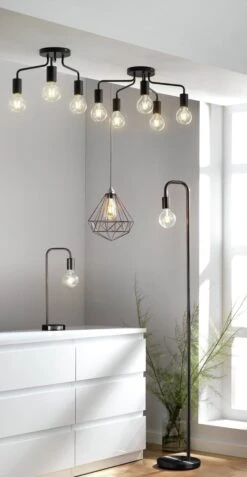 Habitat Rayner Industrial Floor Lamp - Black -Home Furnishing Store 8438399 R Z010C