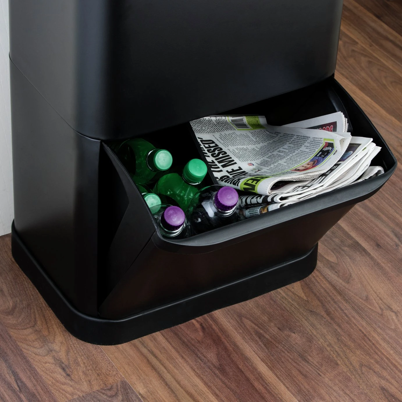 Tower 70 Litre Recycling Sensor Bin - Black 6 Tower 70 Litre Recycling Sensor Bin - Black - Image 6