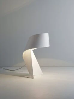 Habitat Ribbon Mini Metal Table Lamp - White -Home Furnishing Store 8989563 R Z002A