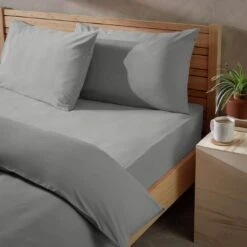 New Products -Home Furnishing Store 9228285 R Z001C