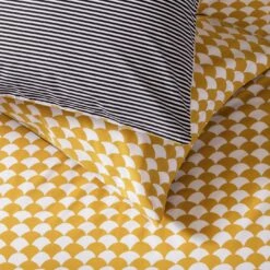 Habitat Cotton Scallop Yellow Reversible Bedding Set -Double -Home Furnishing Store 9377428 R Z003A