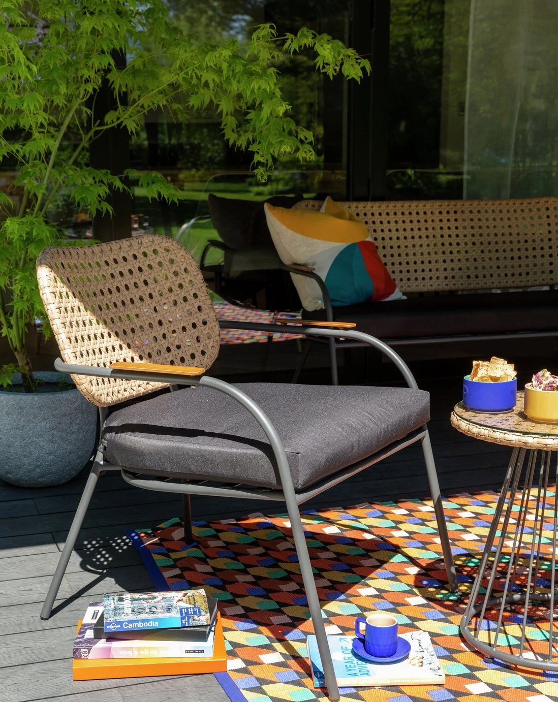 Habitat Noah 4 Seater Metal Garden Sofa Set - Black & Oak 9 Habitat Noah 4 Seater Metal Garden Sofa Set - Black & Oak - Image 9