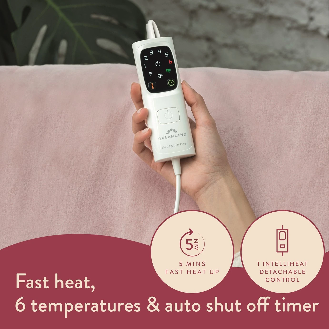 Dreamland Snuggle Up Pink Heated Throw - Large 4 Dreamland Snuggle Up Pink Heated Throw - Large - Image 4