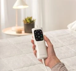 Dreamland Scandi Dual Control Underblanket-Super King -Home Furnishing Store 9540107 R Z0011A