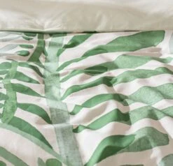 Habitat Cotton 180TC Maxi Leaf Green Bedding Set - Double -Home Furnishing Store 9576119 R Z005A