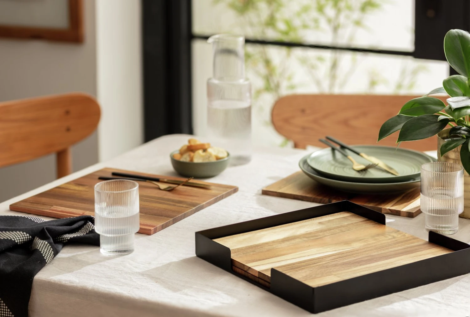 Habitat Set Of 4 Wooden Placemats With Tray 5 Habitat Set Of 4 Wooden Placemats With Tray - Image 5