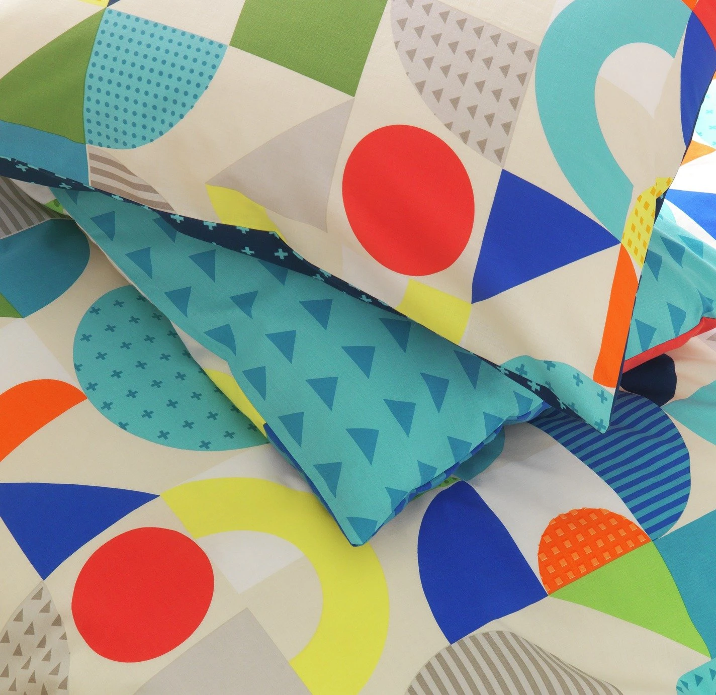 Habitat Kids Geo Shapes Twin Pack Bedding Set - Double 4 Habitat Kids Geo Shapes Twin Pack Bedding Set - Double - Image 4